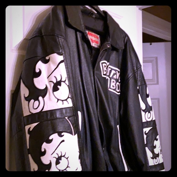 Betty Boop Leather Jacket Sz M - Picture 3 of 3